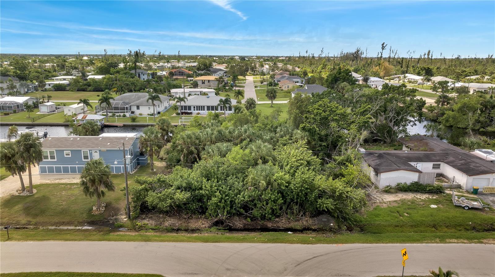727 MARLIN DR, PUNTA GORDA, FL — photo 7