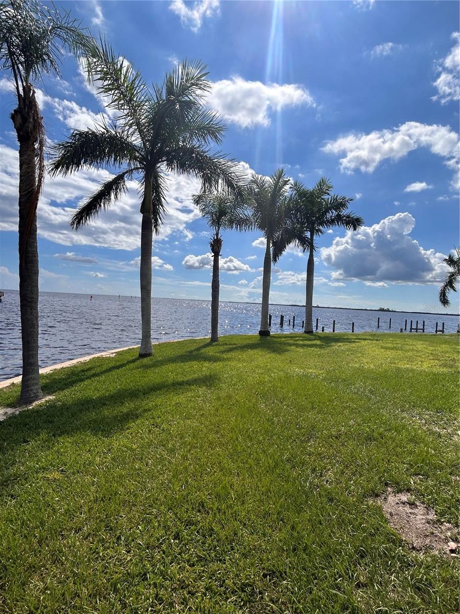 143 CREEK DR SE, PORT CHARLOTTE, FL — photo 18