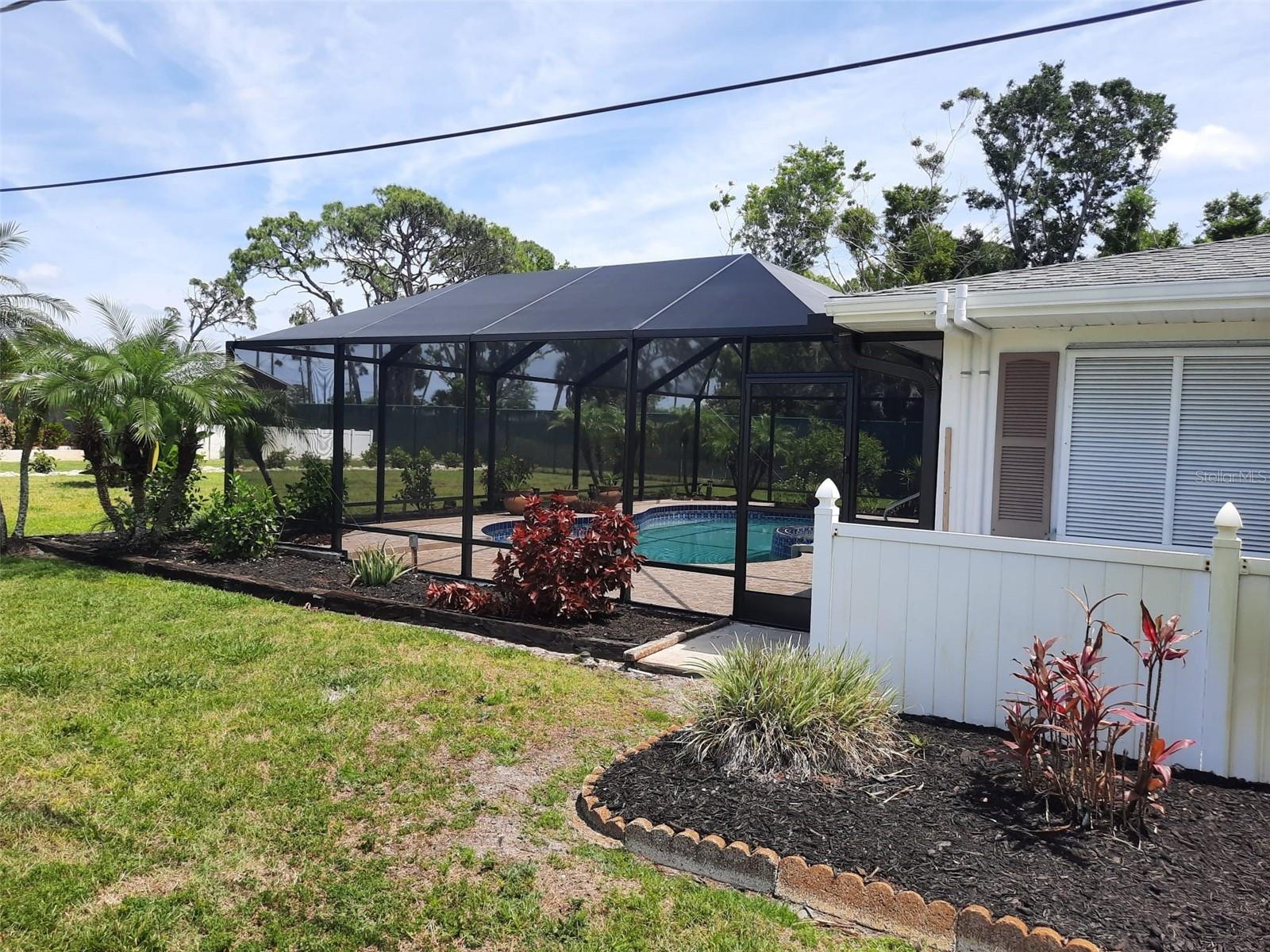 910 CAPLES ST, ENGLEWOOD, FL — photo 52