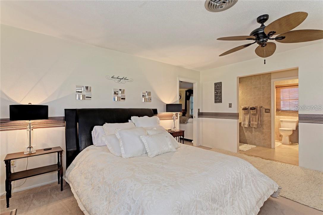 910 CAPLES ST, ENGLEWOOD, FL — photo 35