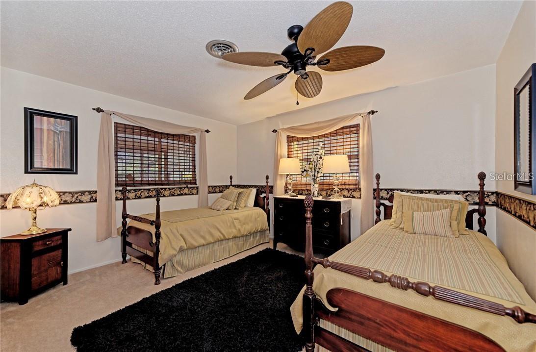 910 CAPLES ST, ENGLEWOOD, FL — photo 39
