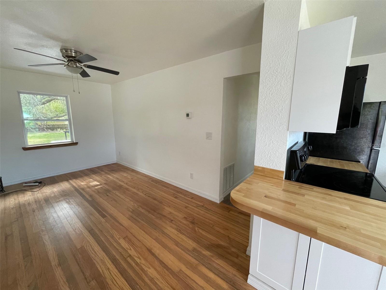 5370 71ST ST N, ST PETERSBURG, FL — photo 10