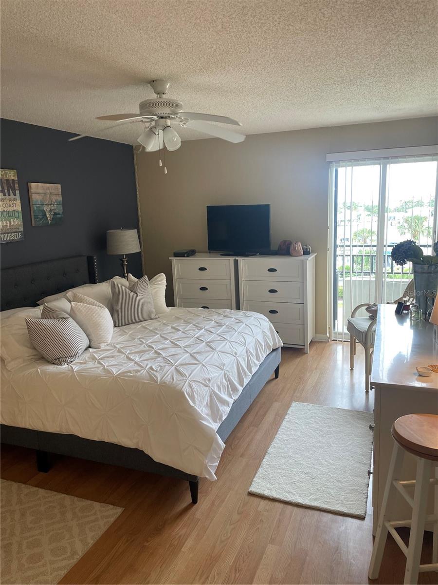830 S GULFVIEW BLVD #406, CLEARWATER, FL — photo 2