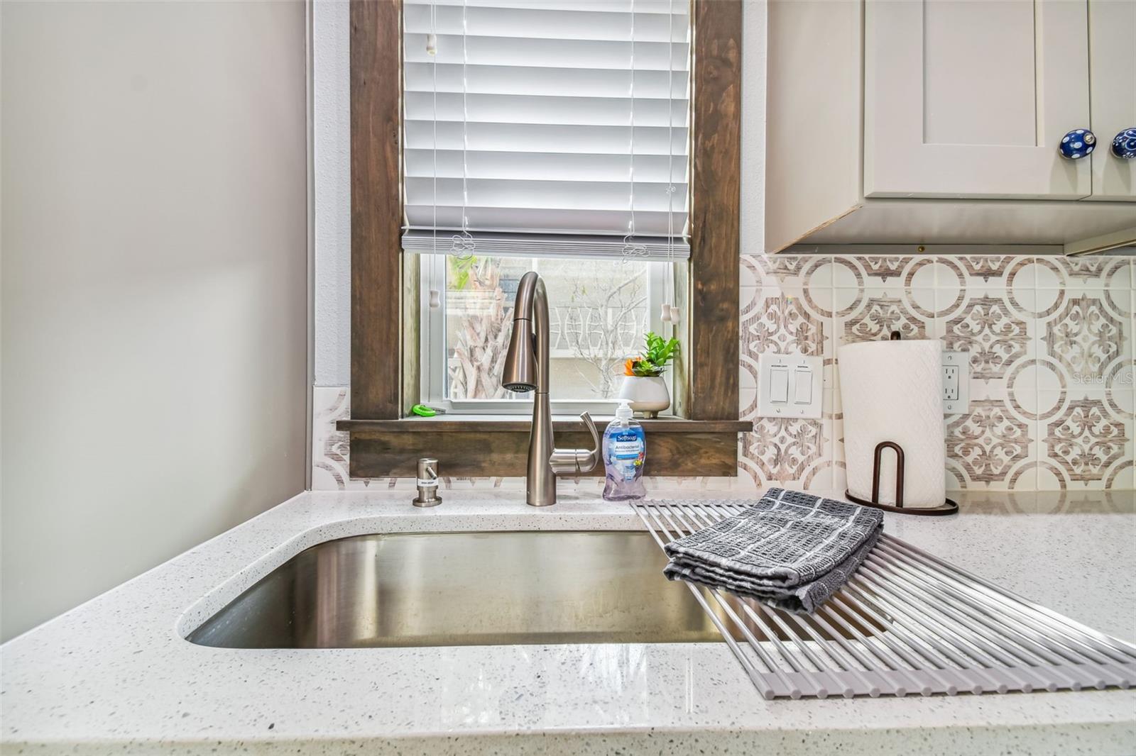 1523 BAYSHORE BLVD #3, DUNEDIN, FL — photo 17