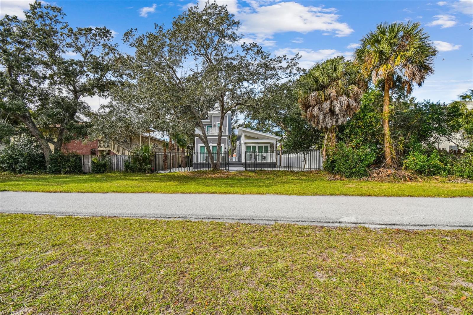 1523 BAYSHORE BLVD #3, DUNEDIN, FL — photo 74