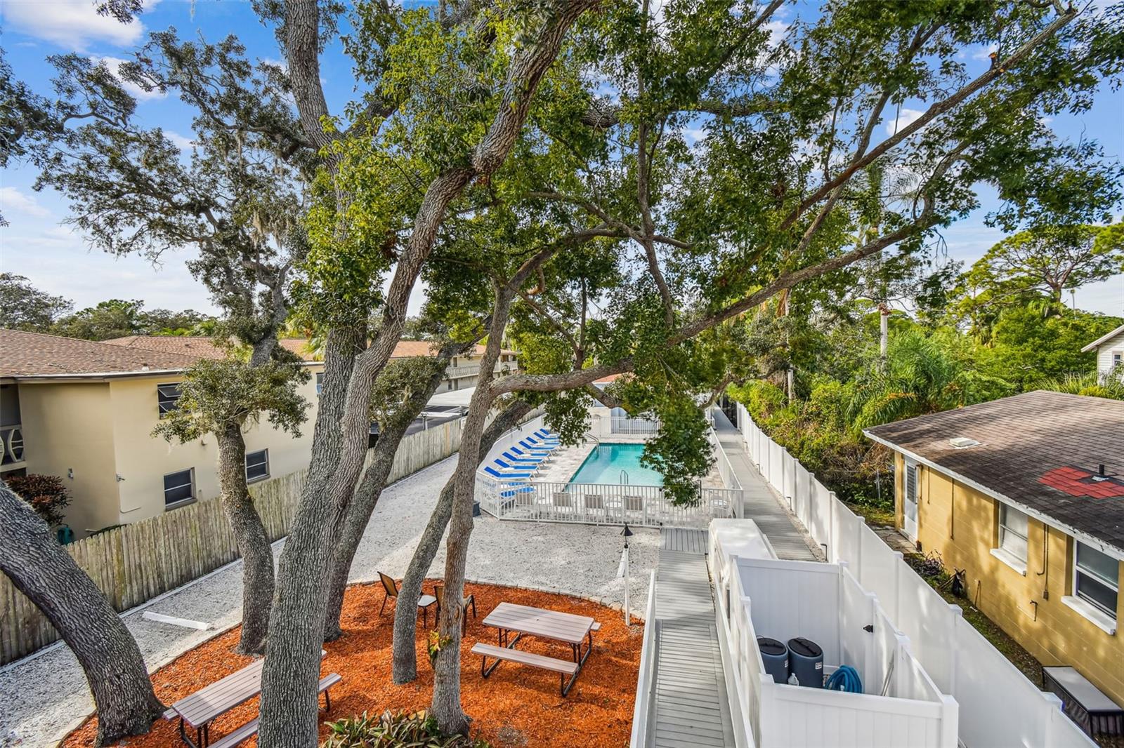 1523 BAYSHORE BLVD #3, DUNEDIN, FL — photo 99
