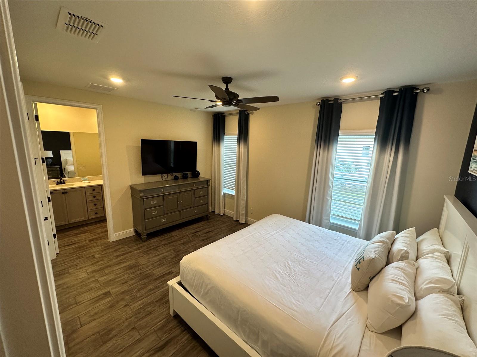2976 ON THE ROCKS PT, KISSIMMEE, FL — photo 17