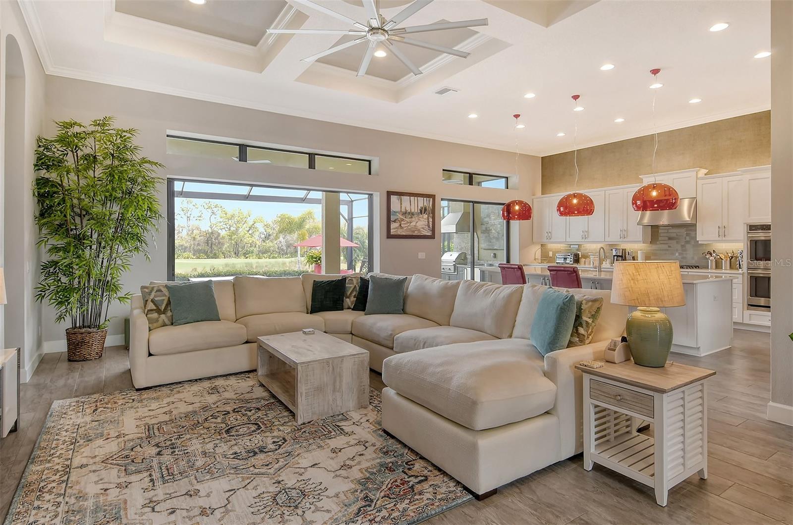 4735 CABREO CT, LAKEWOOD RANCH, FL — photo 9