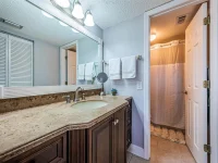 6295 BAHIA DEL MAR CIR #405 — photo 32