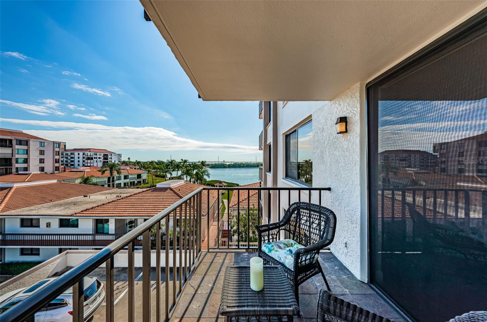6295 BAHIA DEL MAR CIR #405, ST PETERSBURG, FL — photo 68