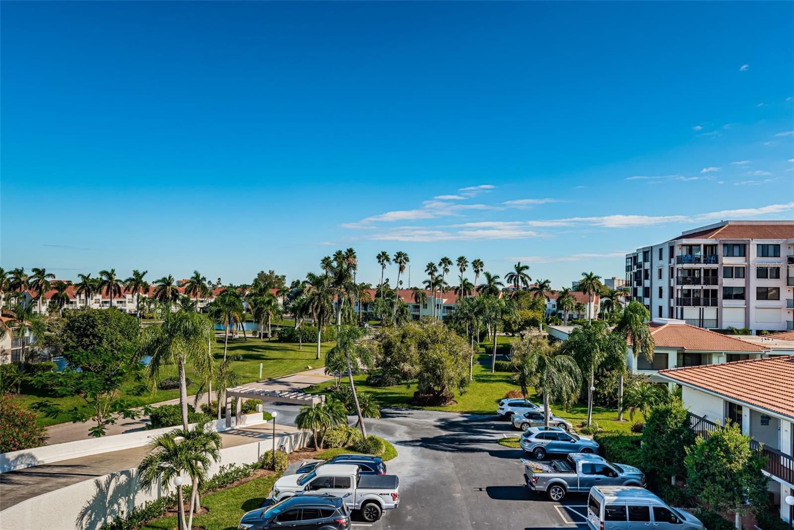 6295 BAHIA DEL MAR CIR #405, ST PETERSBURG, FL — photo 69