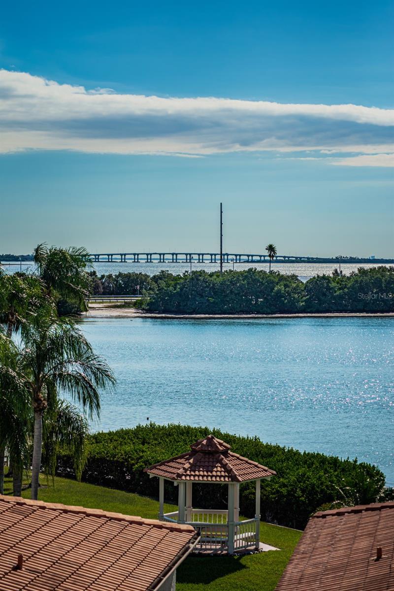 6295 BAHIA DEL MAR CIR #405, ST PETERSBURG, FL — photo 72