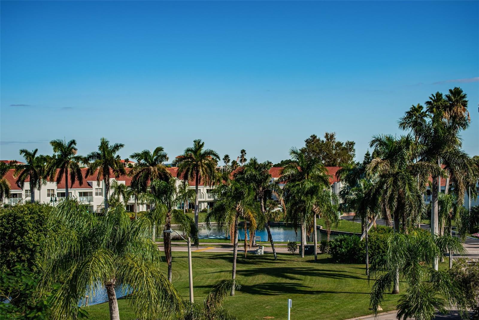 6295 BAHIA DEL MAR CIR #405, ST PETERSBURG, FL — photo 73