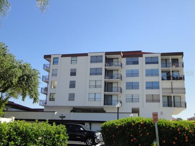 6211 SUN BLVD #306, ST PETERSBURG, FL