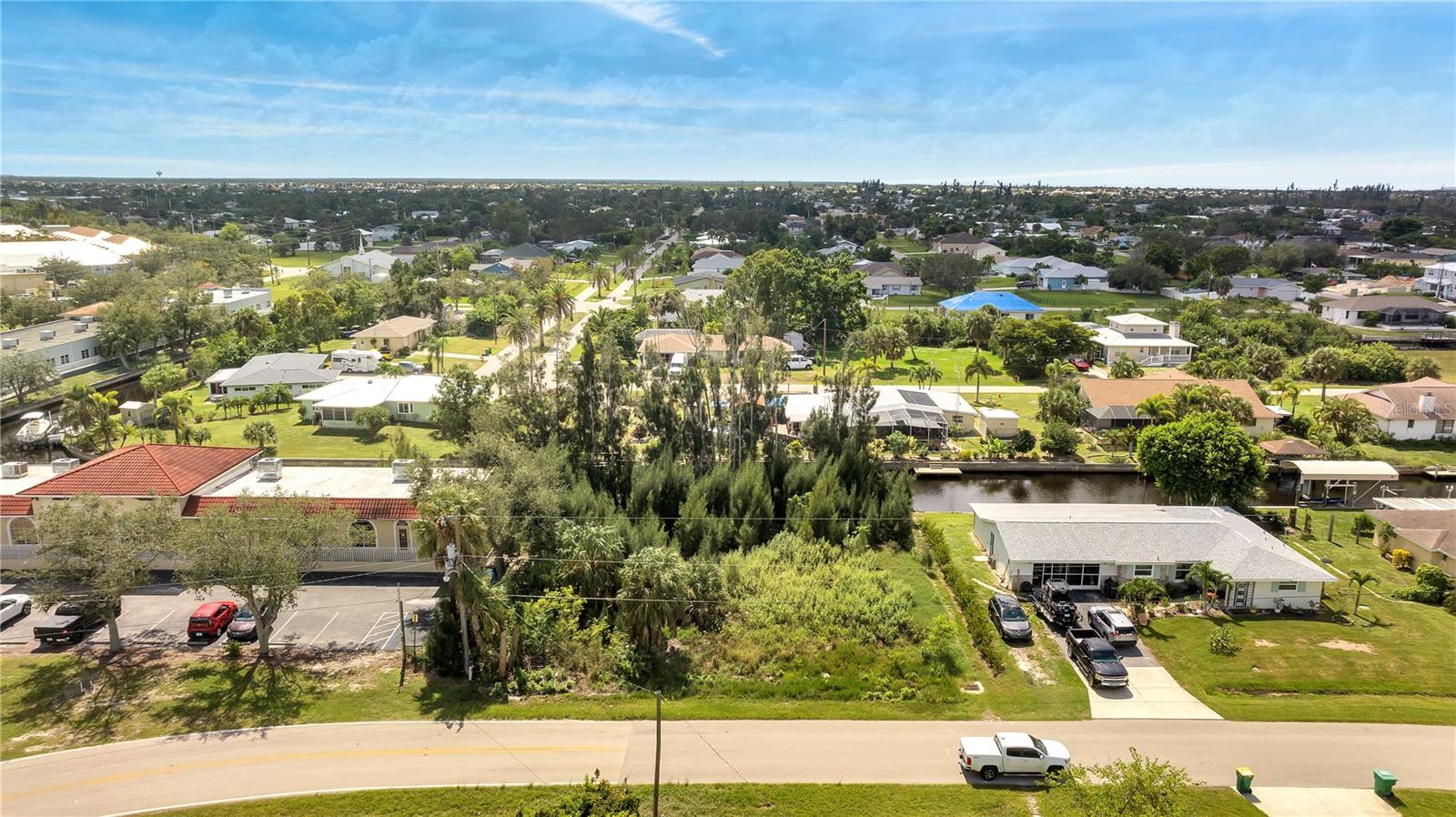 215 POMPANO TER, PUNTA GORDA, FL — photo 2