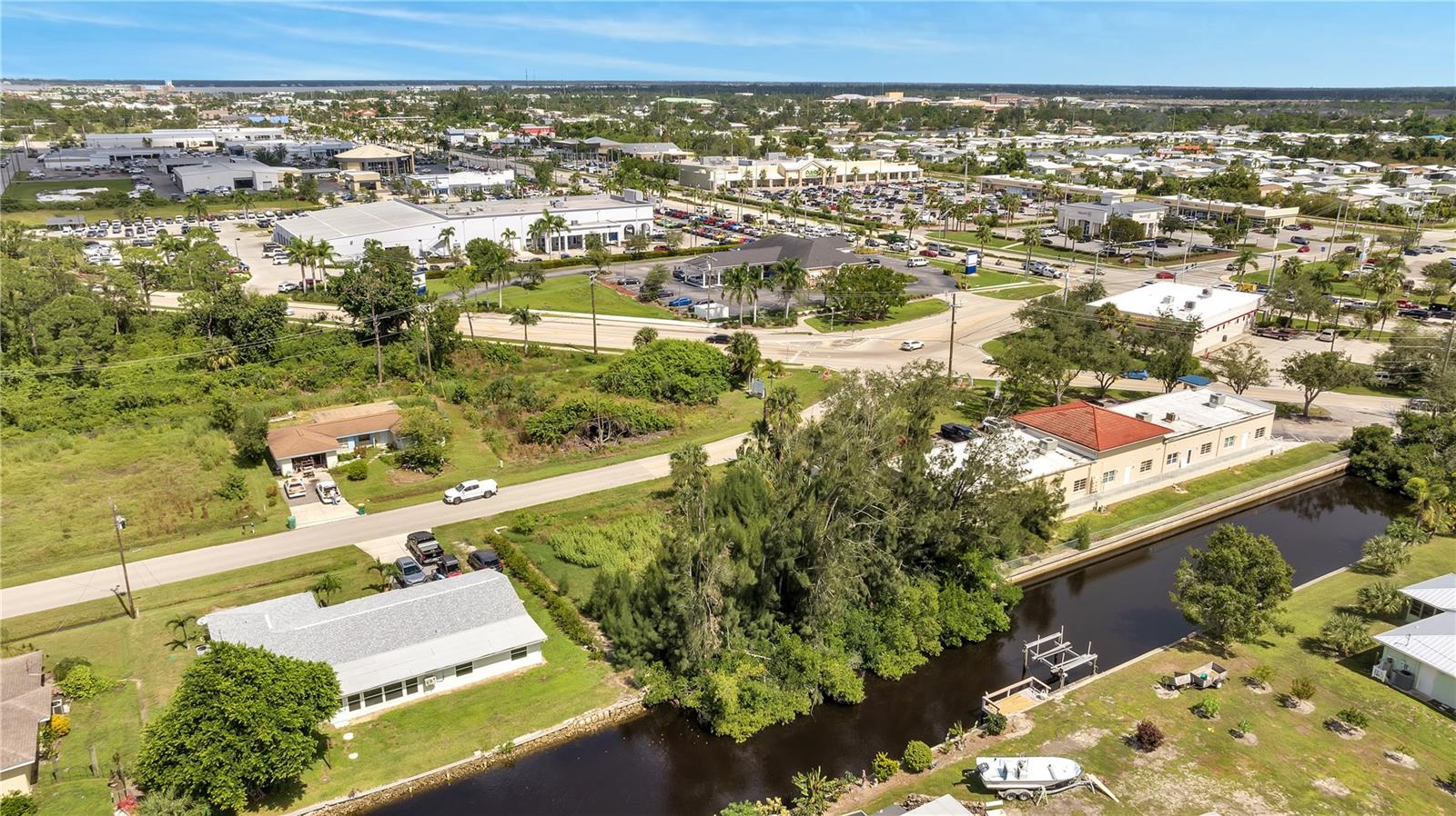 215 POMPANO TER, PUNTA GORDA, FL — photo 5