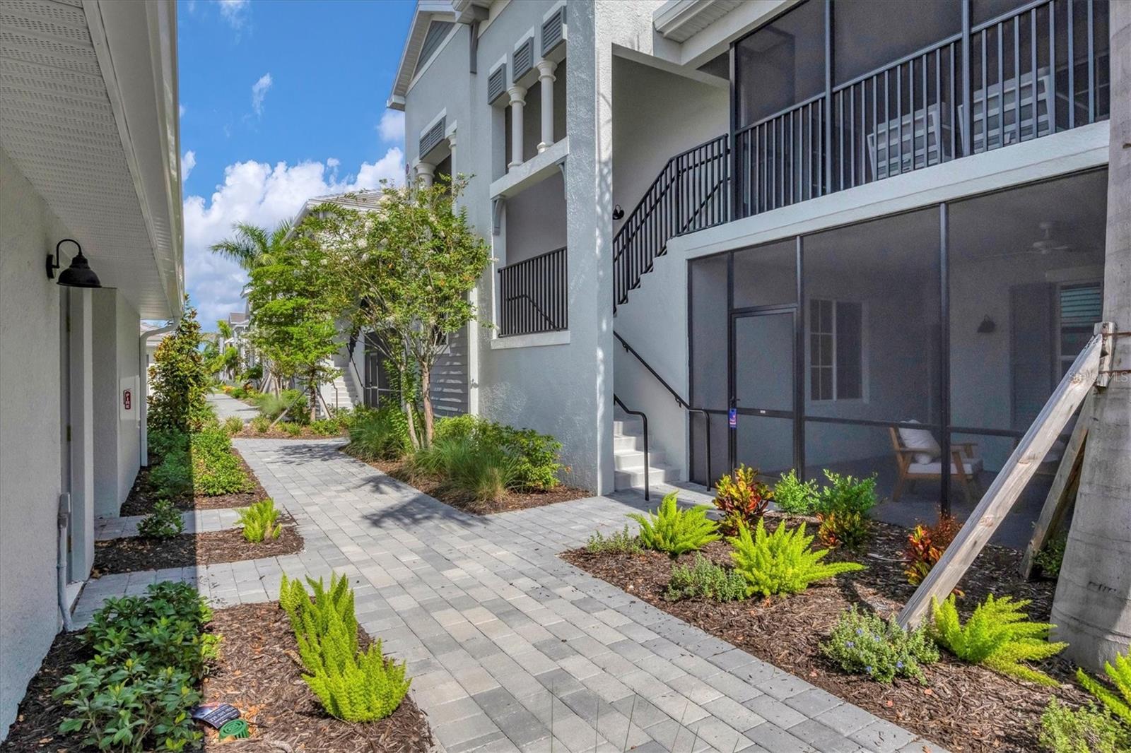 12390 WELLEN GOLF ST #106, VENICE, FL — photo 2