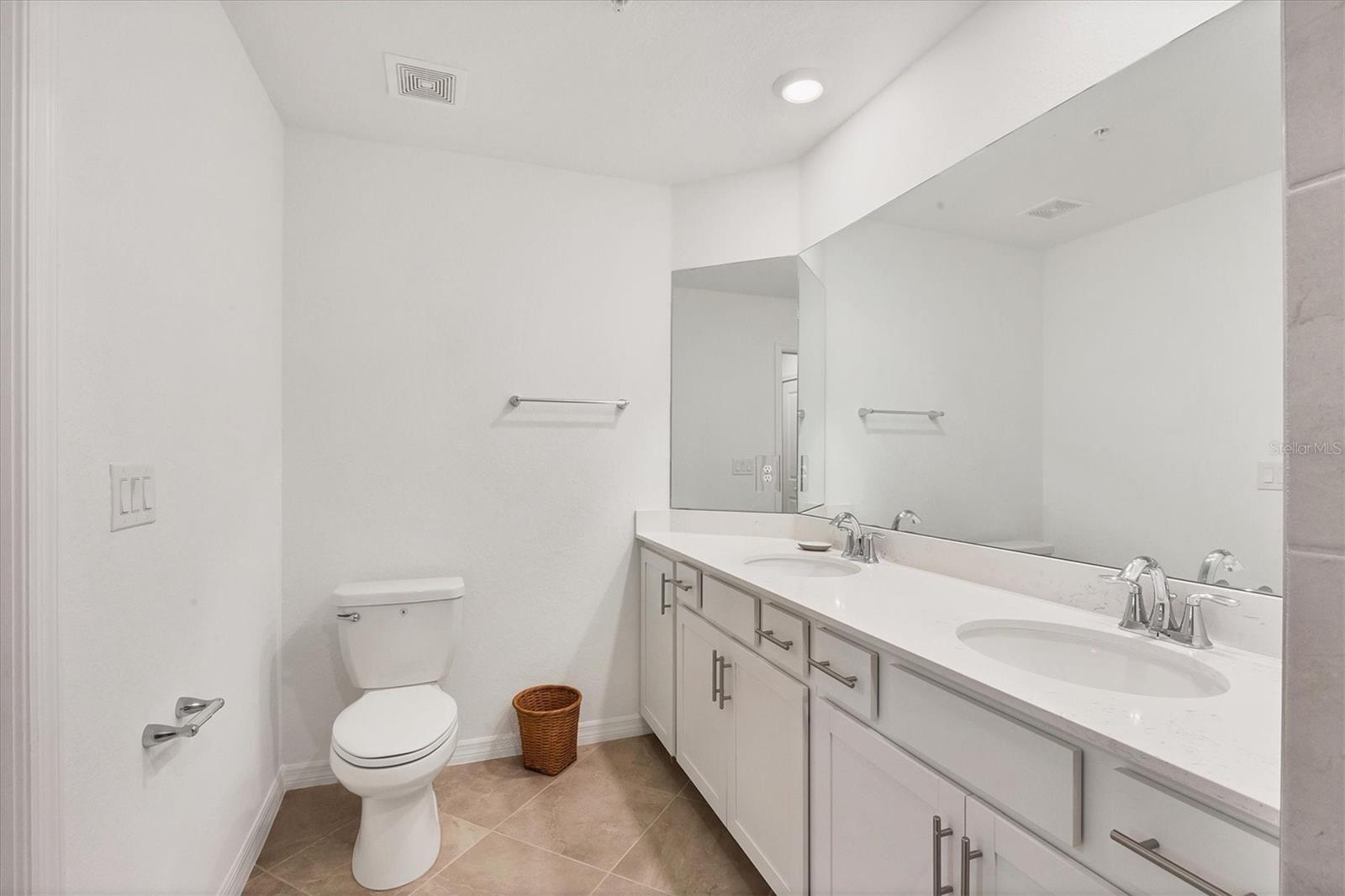 12390 WELLEN GOLF ST #106, VENICE, FL — photo 20