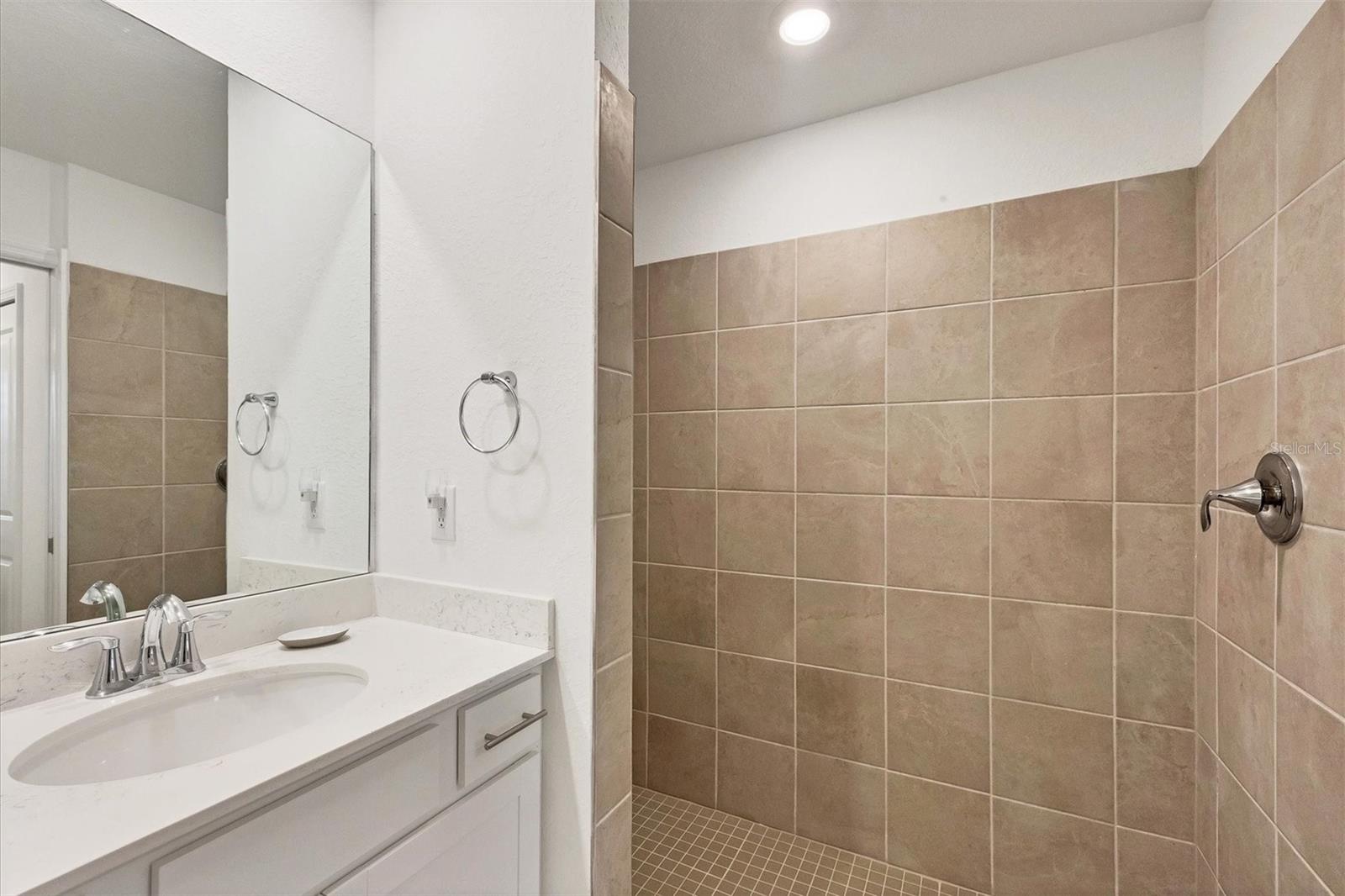 12390 WELLEN GOLF ST #106, VENICE, FL — photo 21