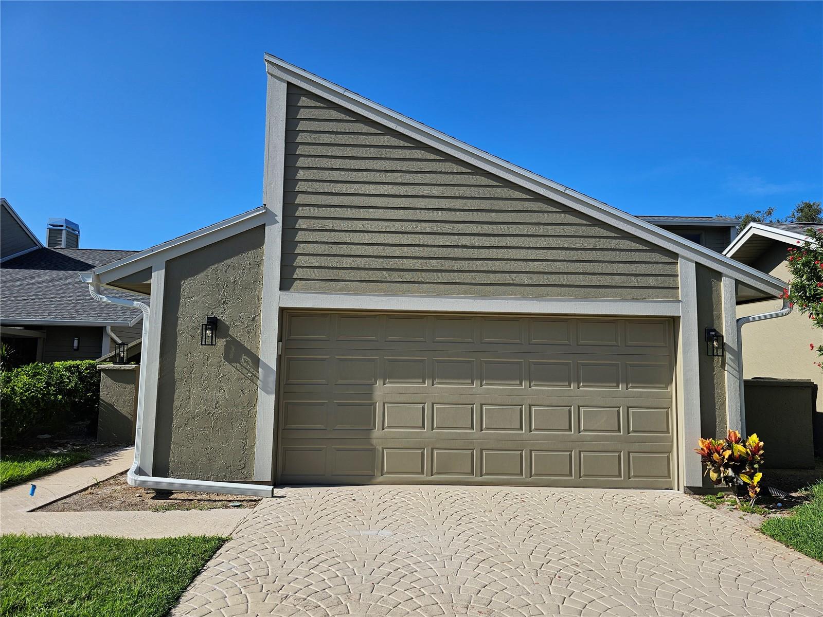 3503 AVENIDA MADERA #B, BRADENTON, FL