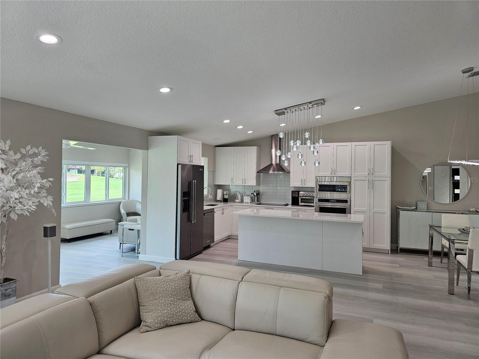 3503 AVENIDA MADERA #B, BRADENTON, FL — photo 5