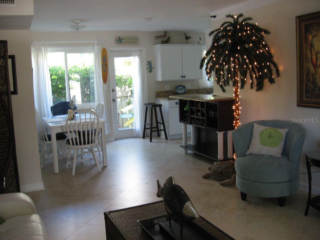 411 S Pine ST, NEW SMYRNA BEACH, FL — photo 4