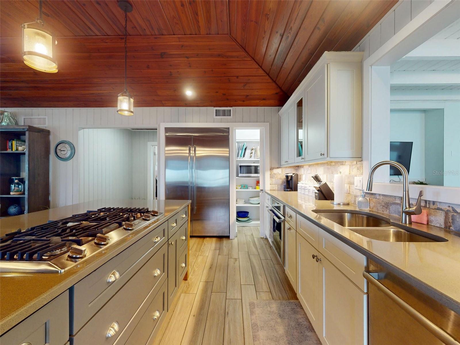1011 Hill ST, NEW SMYRNA BEACH, FL — photo 9