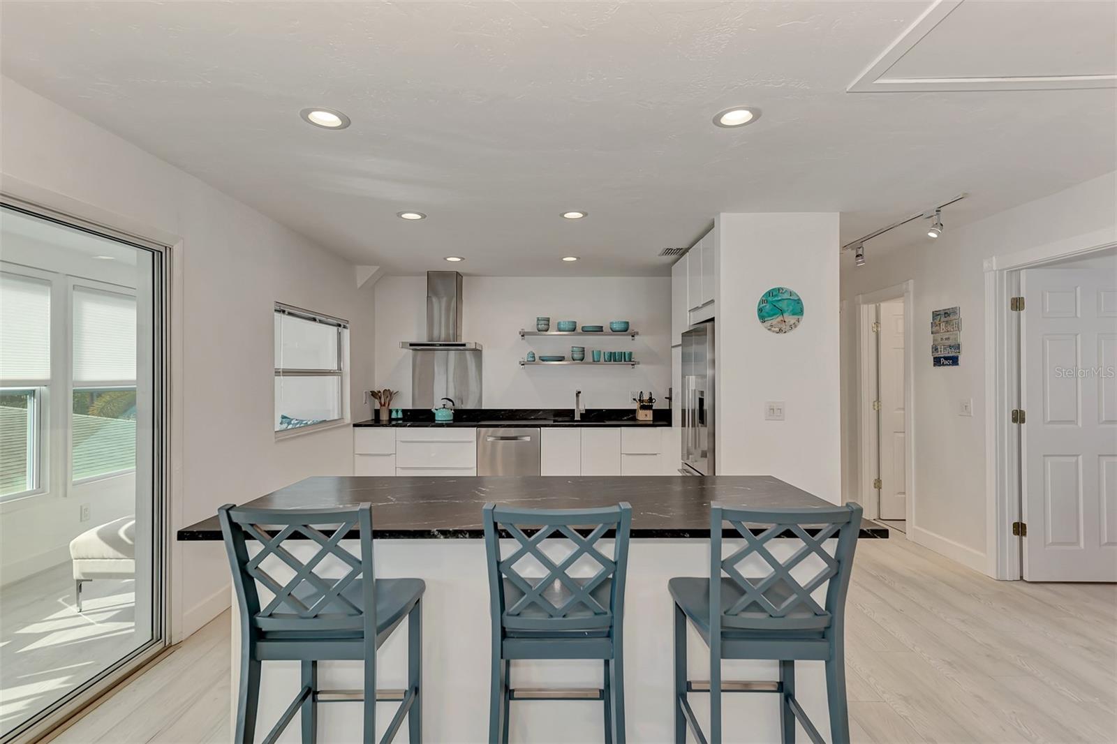 5516 AVENIDA DEL MARE, SARASOTA, FL — photo 17