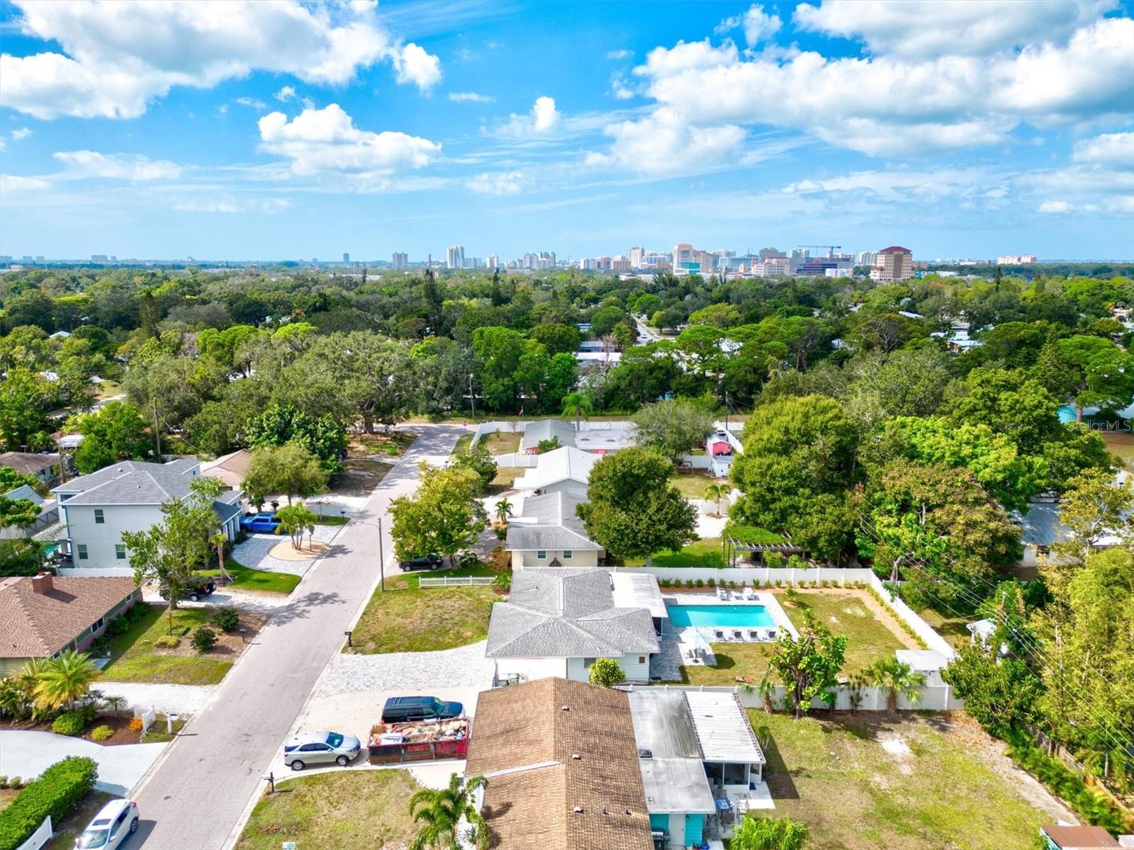 2641 MARTIN ST, SARASOTA, FL — photo 131