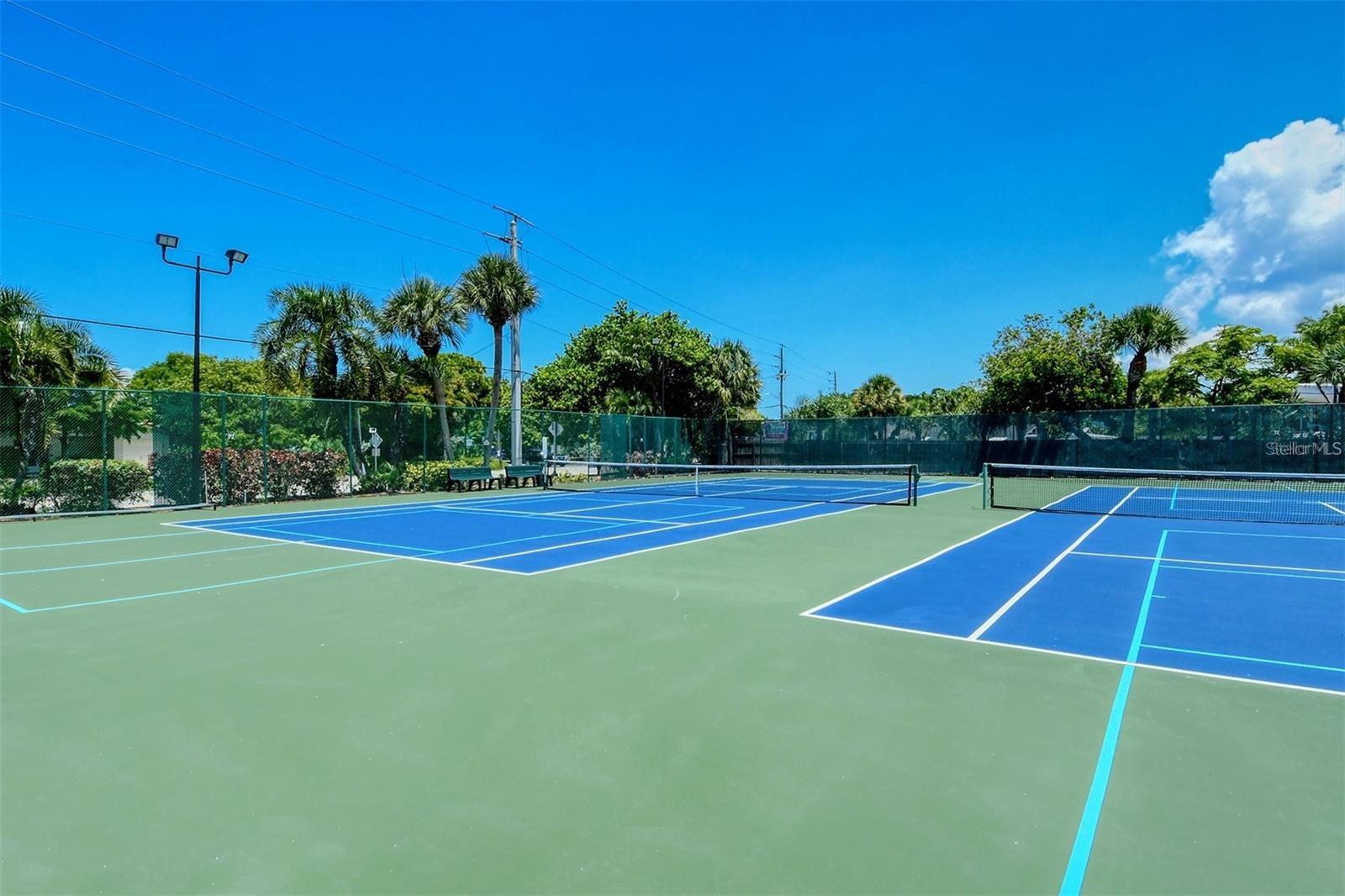 8911 MIDNIGHT PASS RD #514, SARASOTA, FL — photo 52