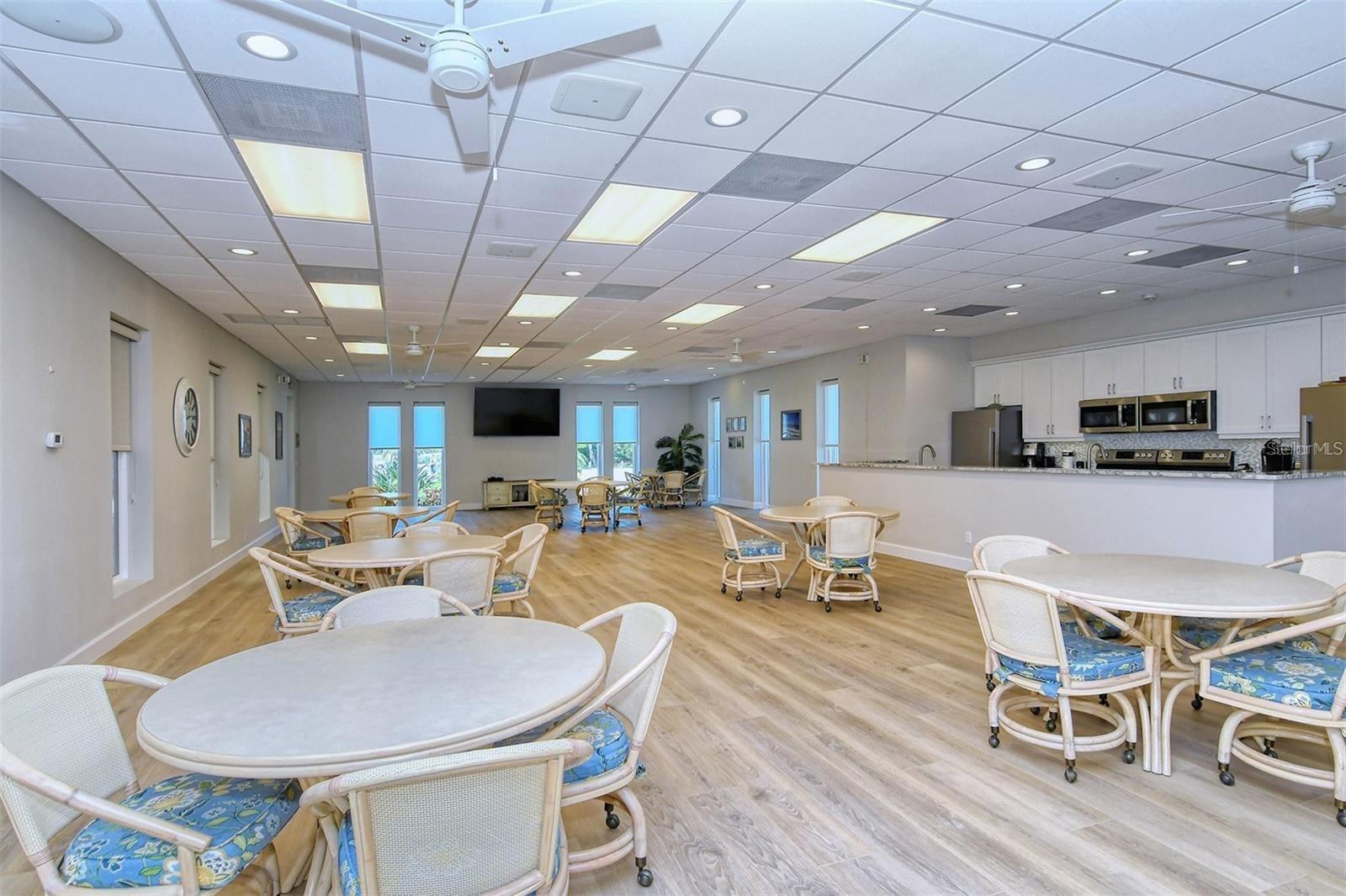 8911 MIDNIGHT PASS RD #514, SARASOTA, FL — photo 48