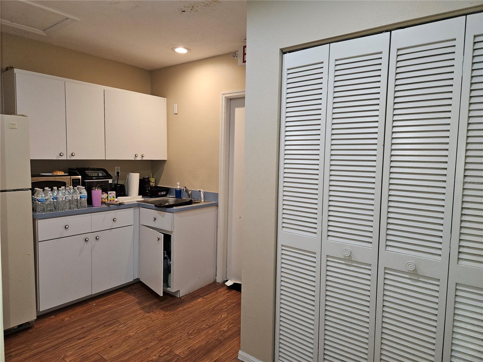 6609 RIDGE RD #2&4, PORT RICHEY, FL — photo 17
