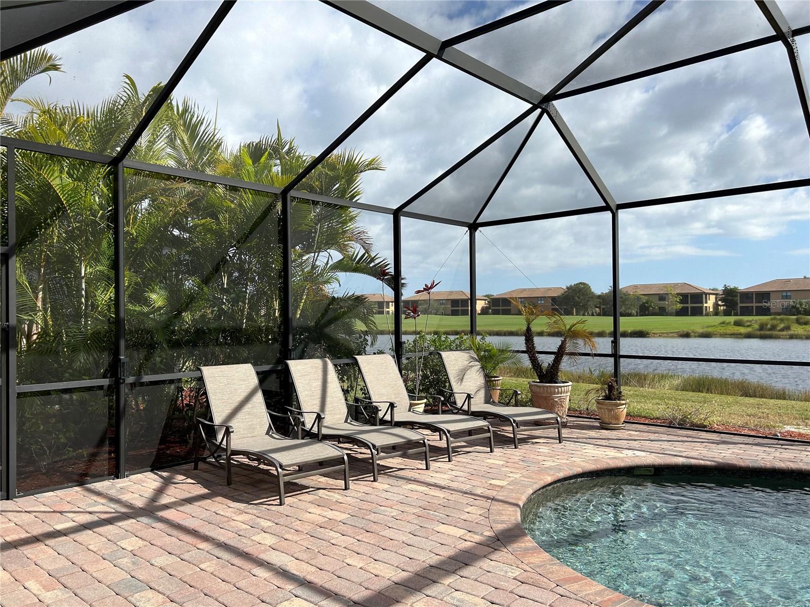 6808 WILD LAKE TER, BRADENTON, FL — photo 37