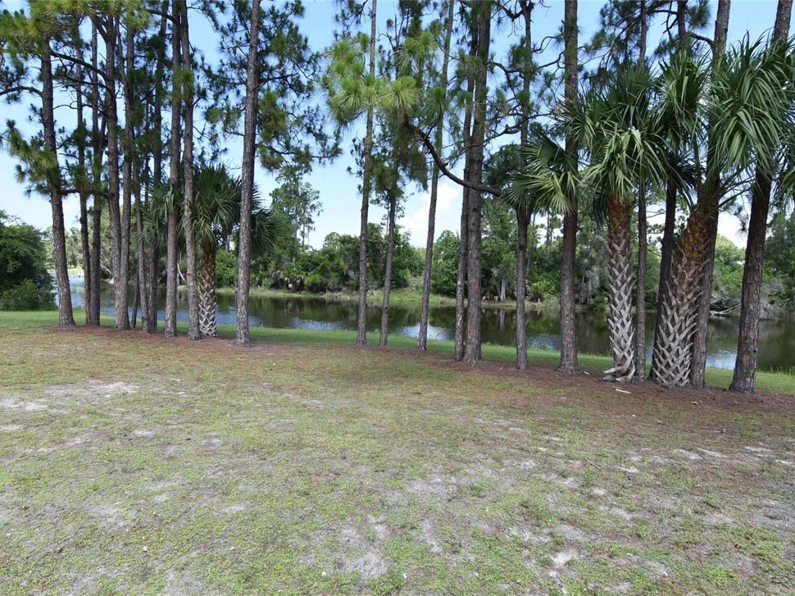 12517 ESTRELLA BLVD, PUNTA GORDA, FL — photo 9