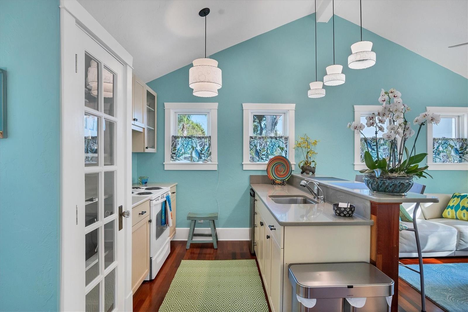 1716 OAK ST, SARASOTA, FL — photo 45