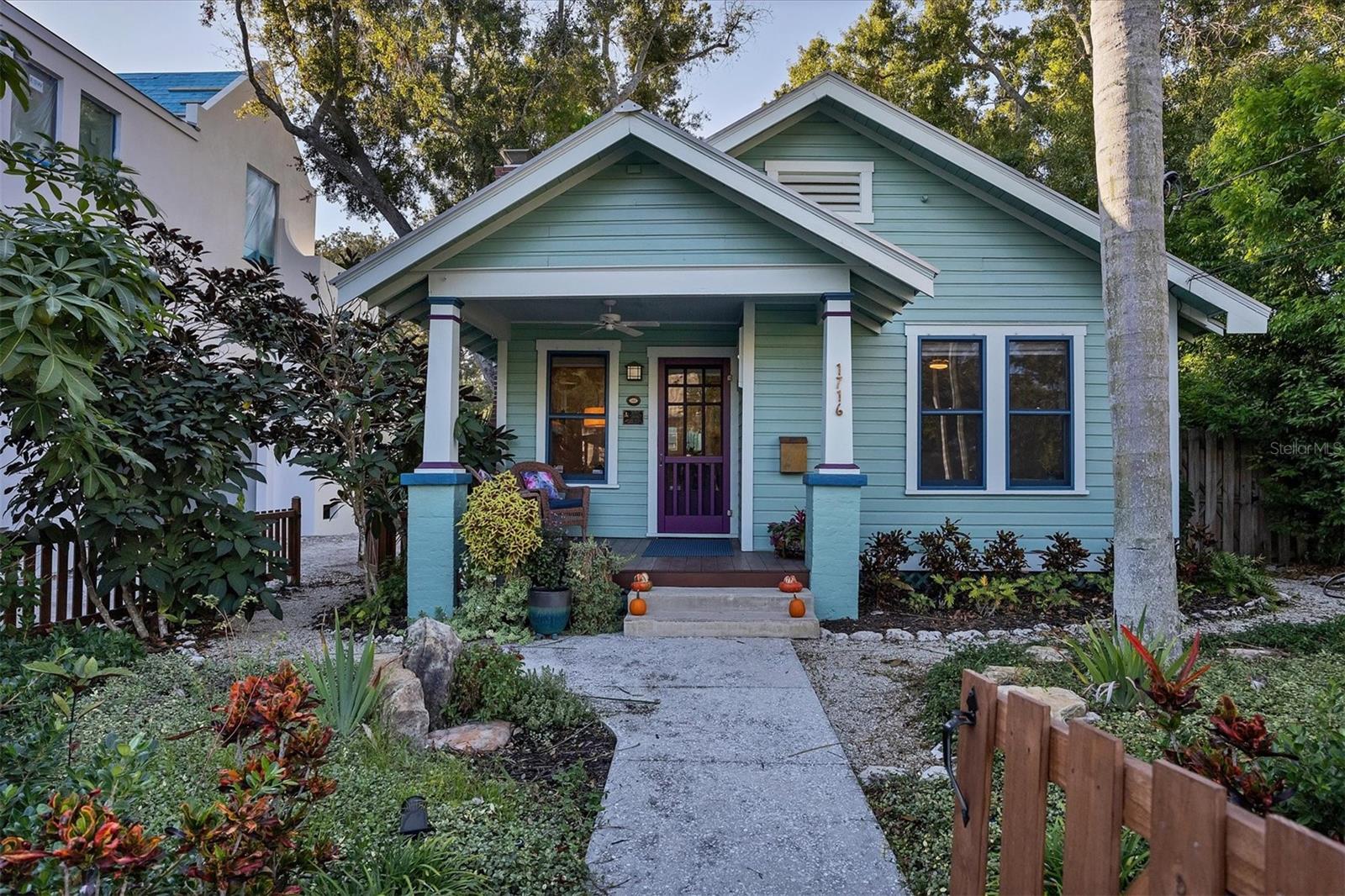 1716 OAK ST, SARASOTA, FL