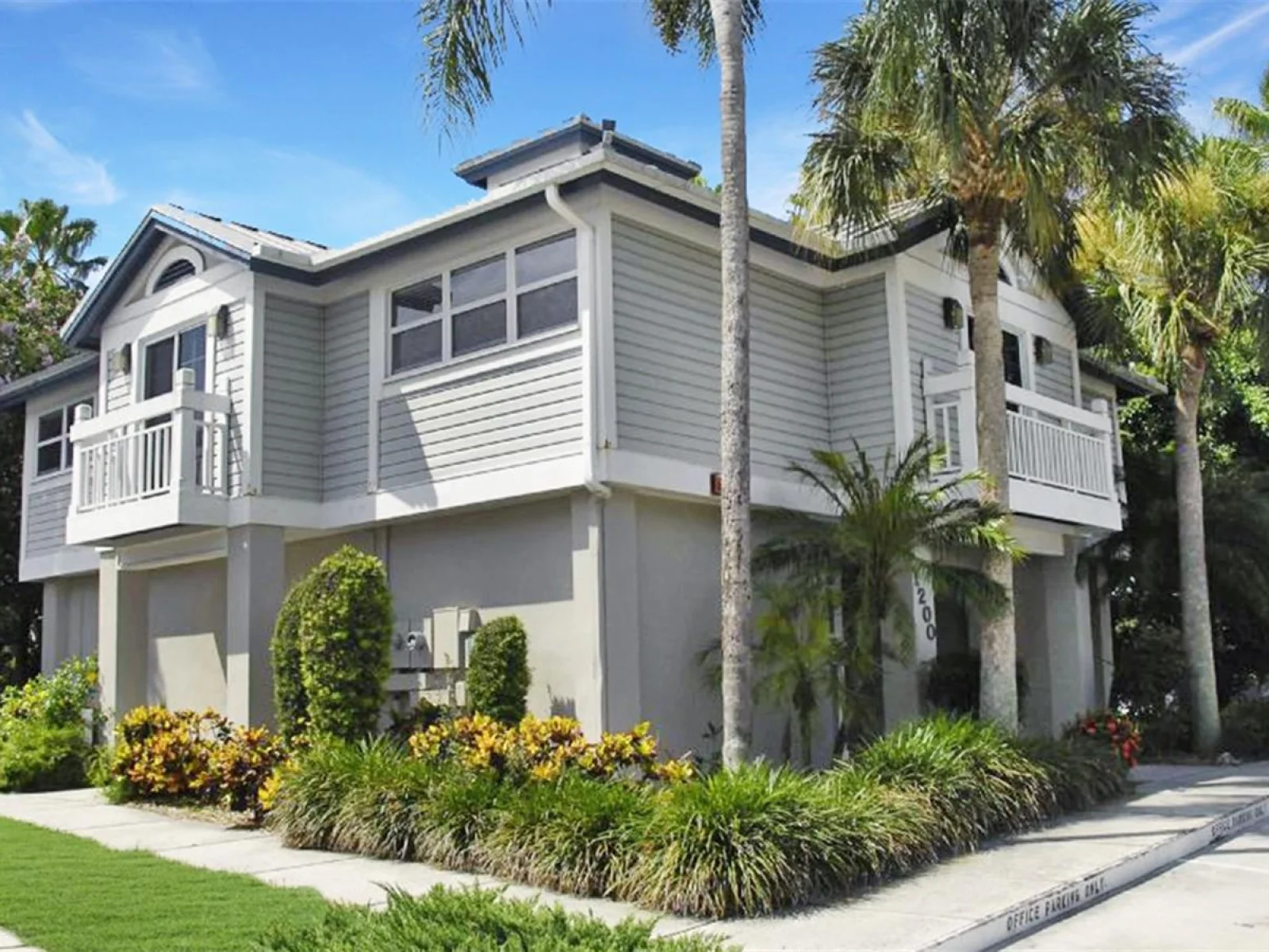 1200 SIESTA BAYSIDE DR #1200-G, SARASOTA, FL — photo 1