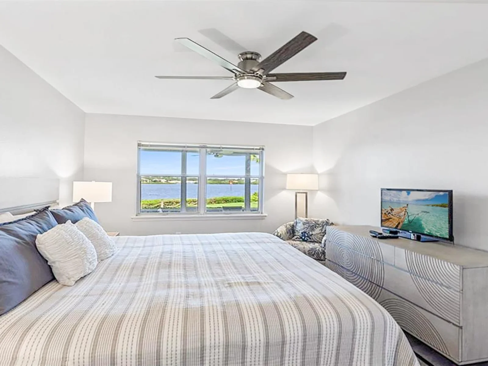 1360 SIESTA BAYSIDE DR #1360-D, SARASOTA, FL — photo 15