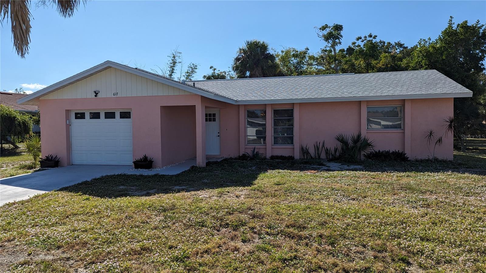 617 INDIANA AVE, NOKOMIS, FL