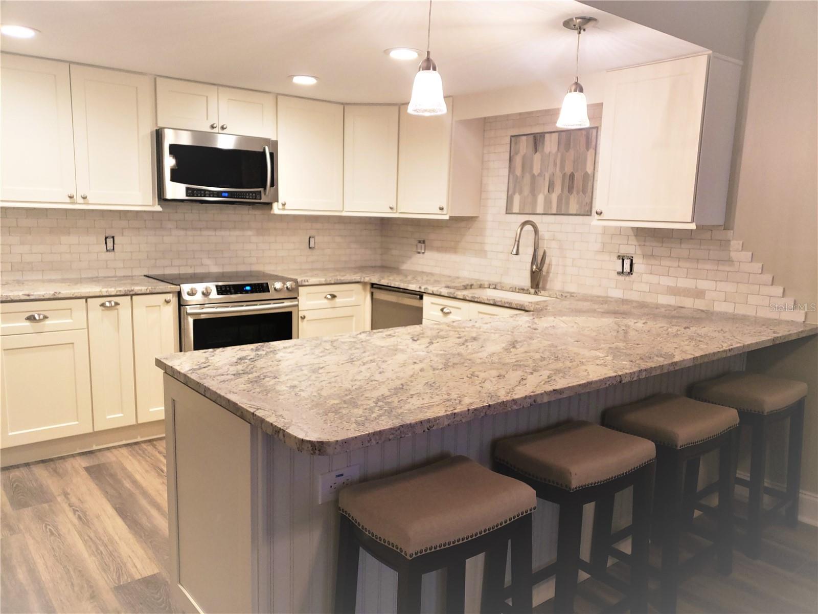 1460 GULF BLVD #1102, CLEARWATER, FL — photo 15