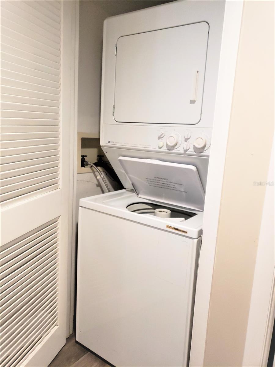 1460 GULF BLVD #1102, CLEARWATER, FL — photo 37