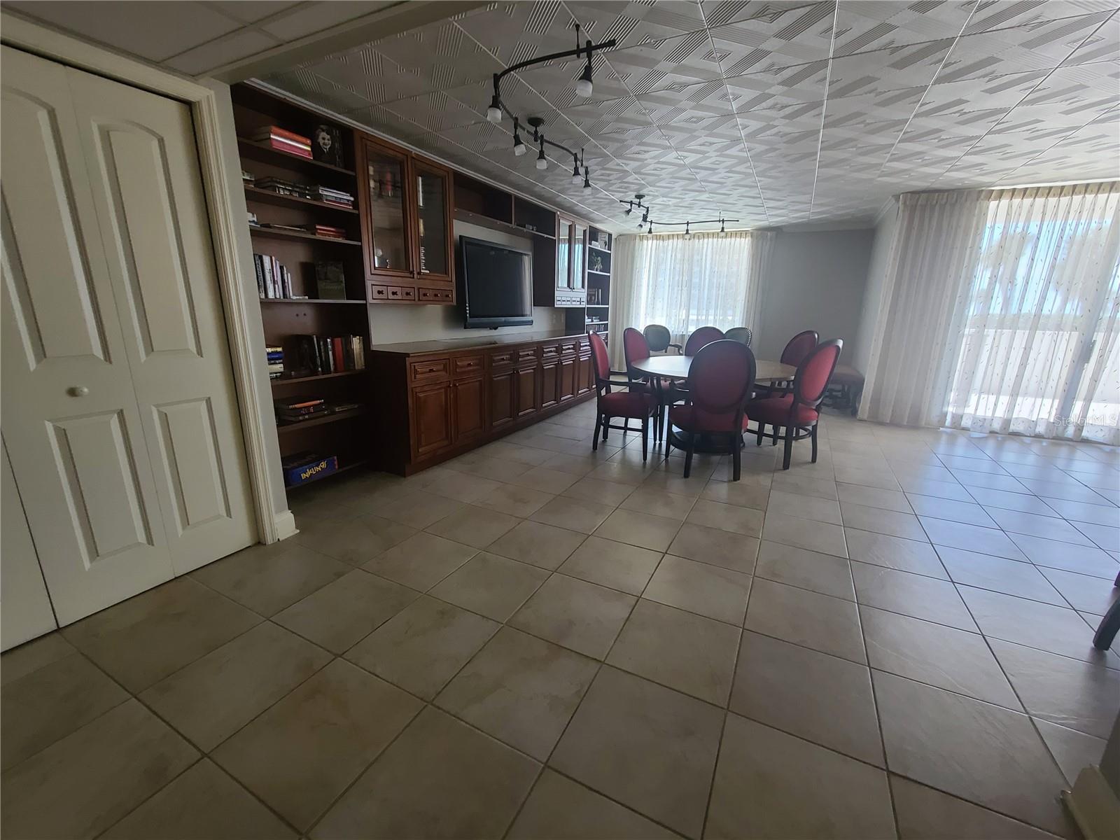1460 GULF BLVD #1102, CLEARWATER, FL — photo 56