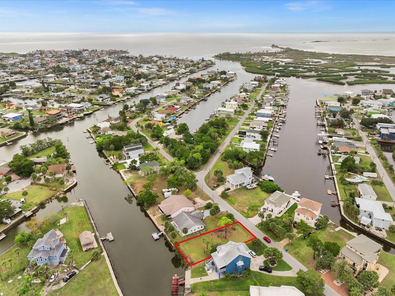 3468 MINNOW CREEK DR, HERNANDO BEACH, FL — photo 3