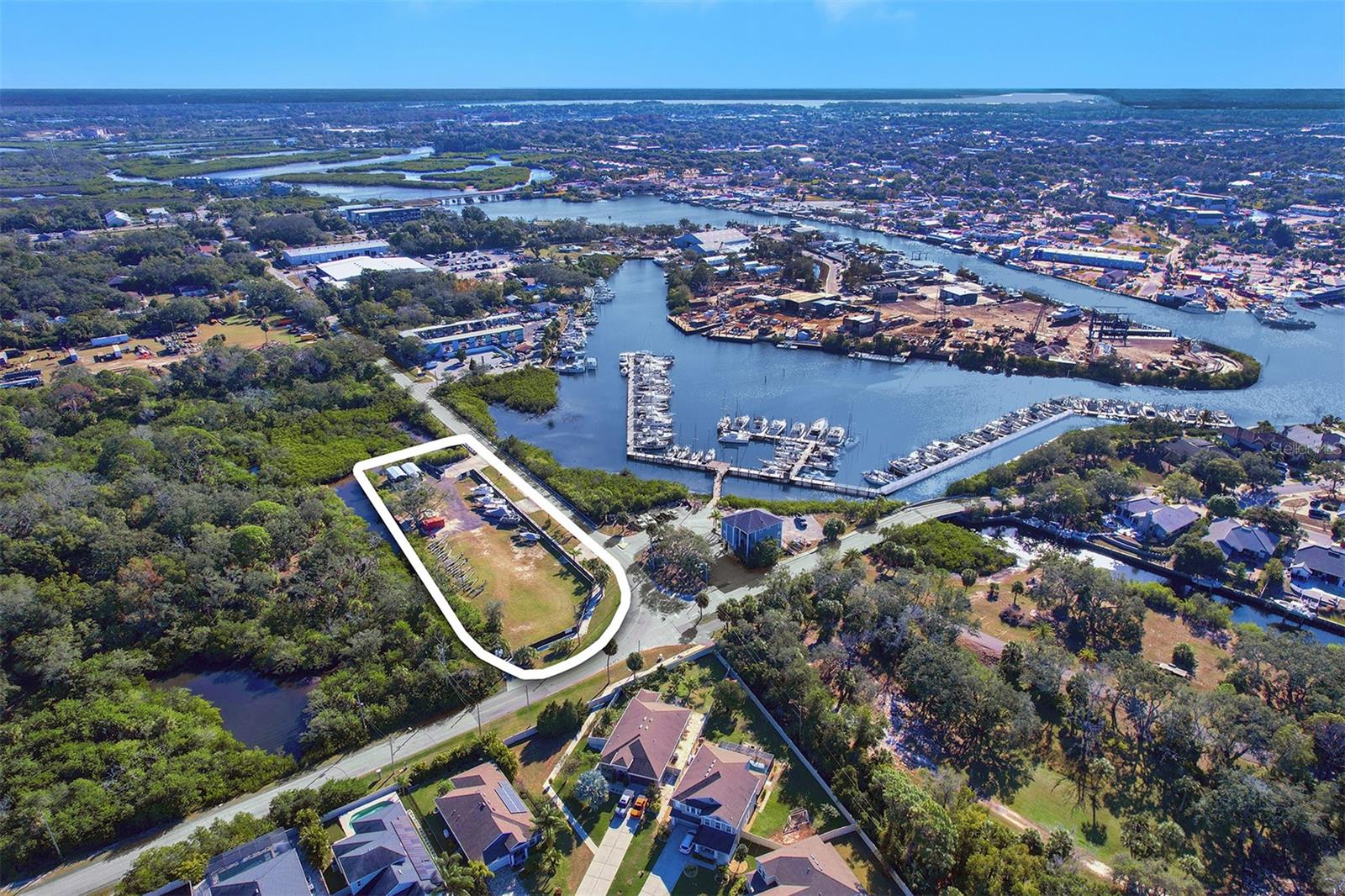 332 ANCLOTE RD, TARPON SPRINGS, FL — photo 17
