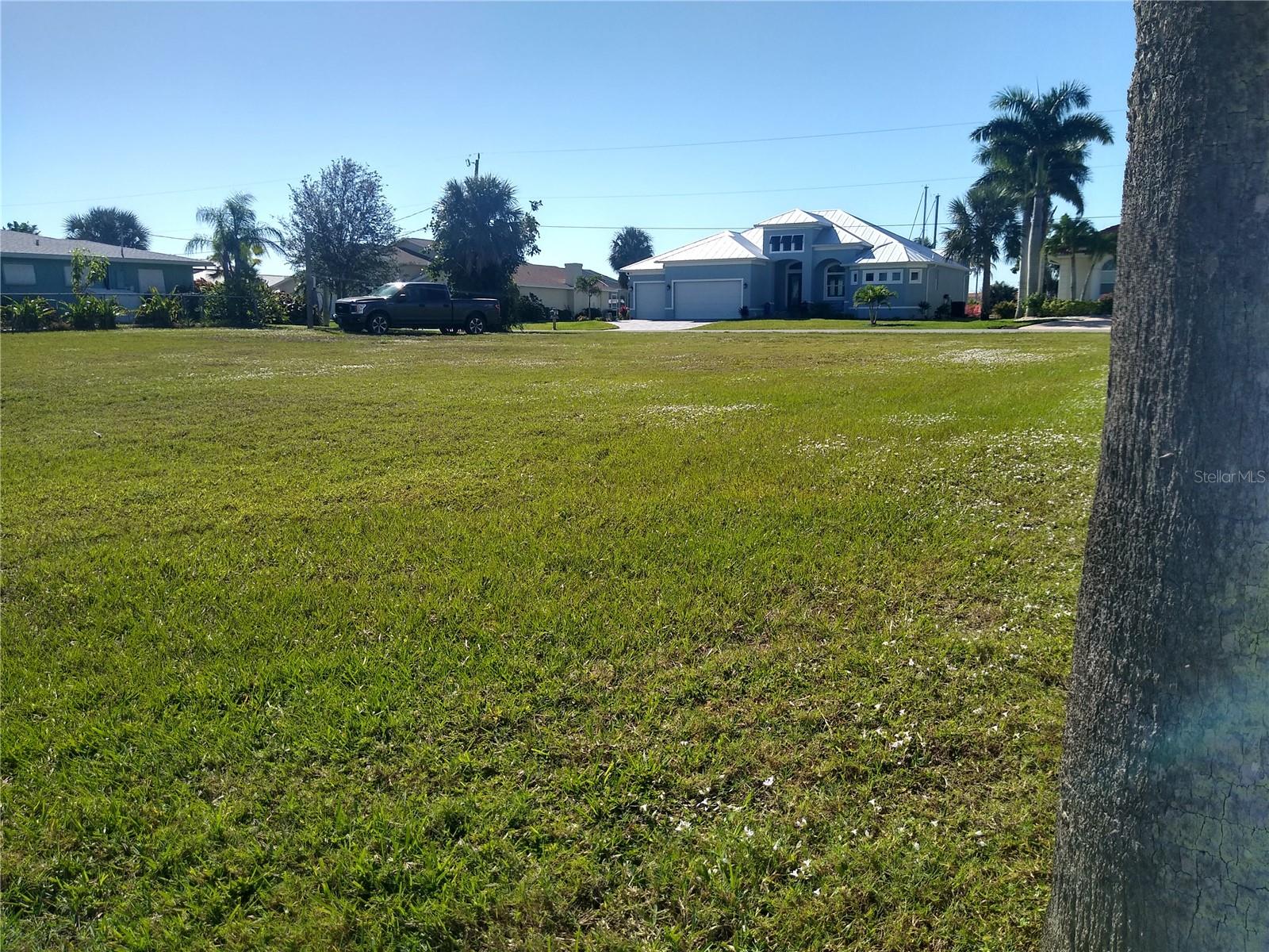 116 COLONIAL ST SE, PORT CHARLOTTE, FL — photo 4
