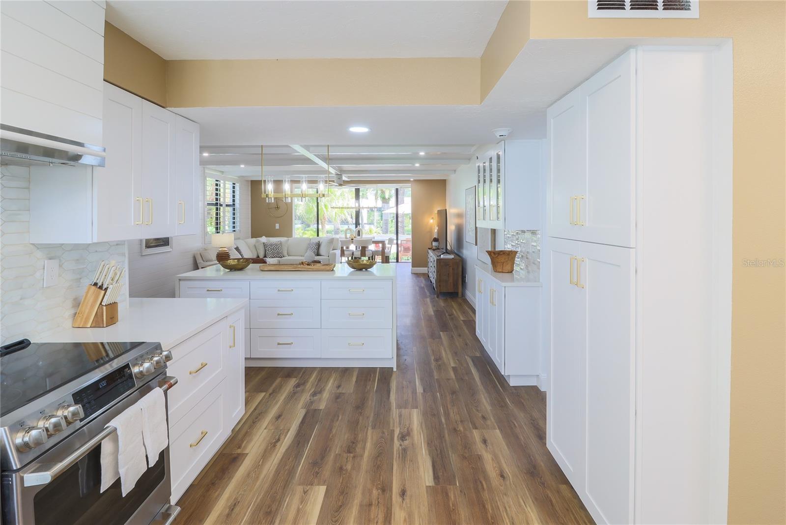 716 BAYPORT WAY #716, LONGBOAT KEY, FL — photo 55