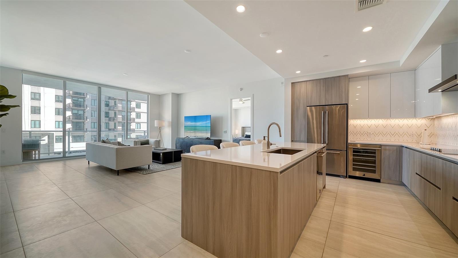 301 QUAY COMMONS DR #704, SARASOTA, FL — photo 8