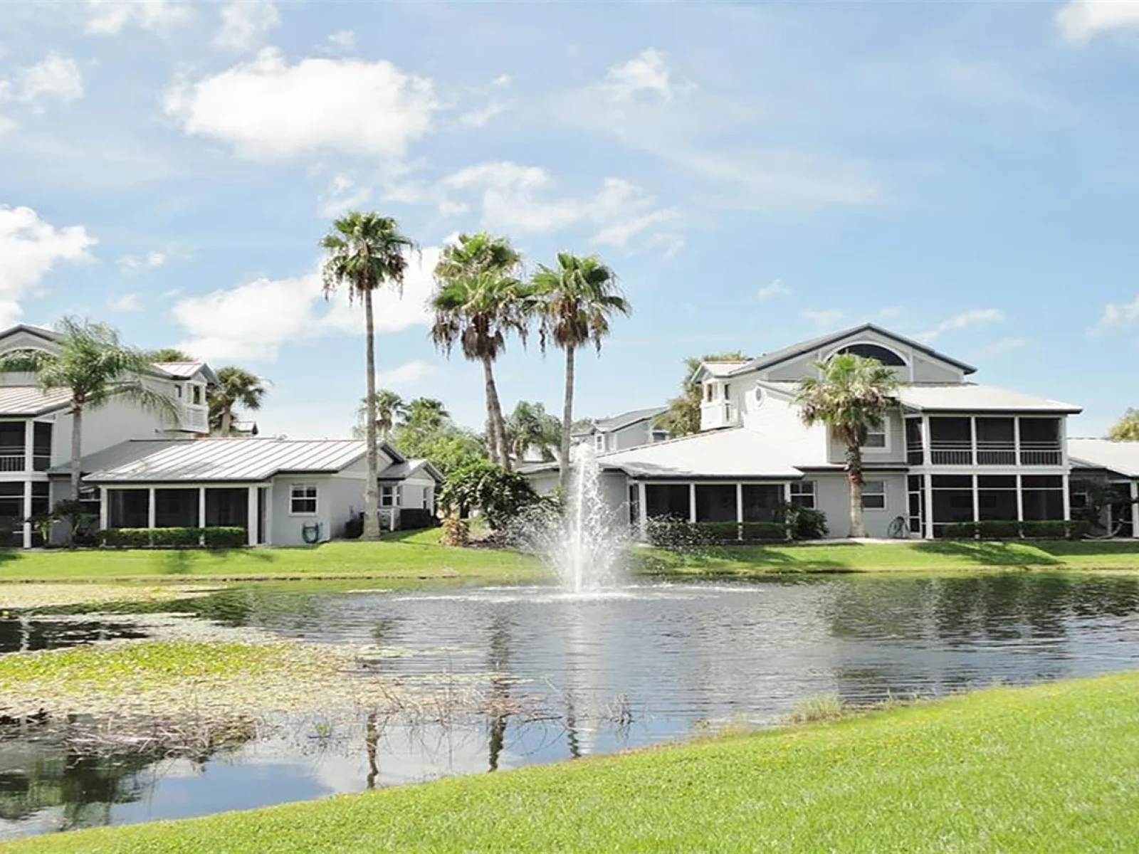 1340 SIESTA BAYSIDE DR #1340-C, SARASOTA, FL — photo 1
