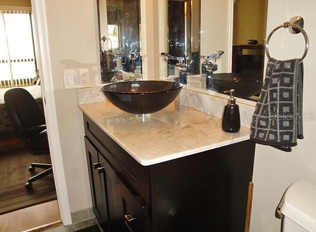 6294 BAHIA DEL MAR CIR #215, ST PETERSBURG, FL — photo 20