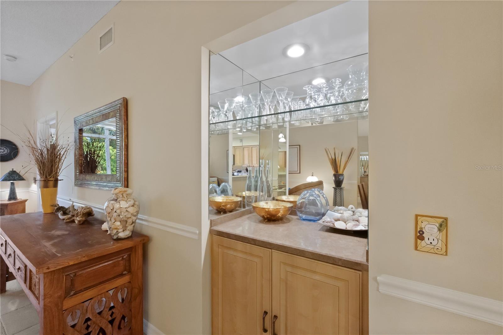 9611 CASTLE POINT DR #915, SARASOTA, FL — photo 11